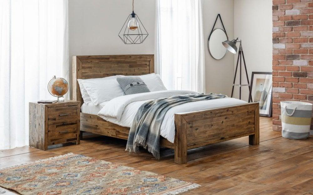 5 Reasons to Choose Reclaimed Wood Furniture - RizAndMicaMake